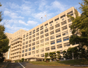 東亜大学