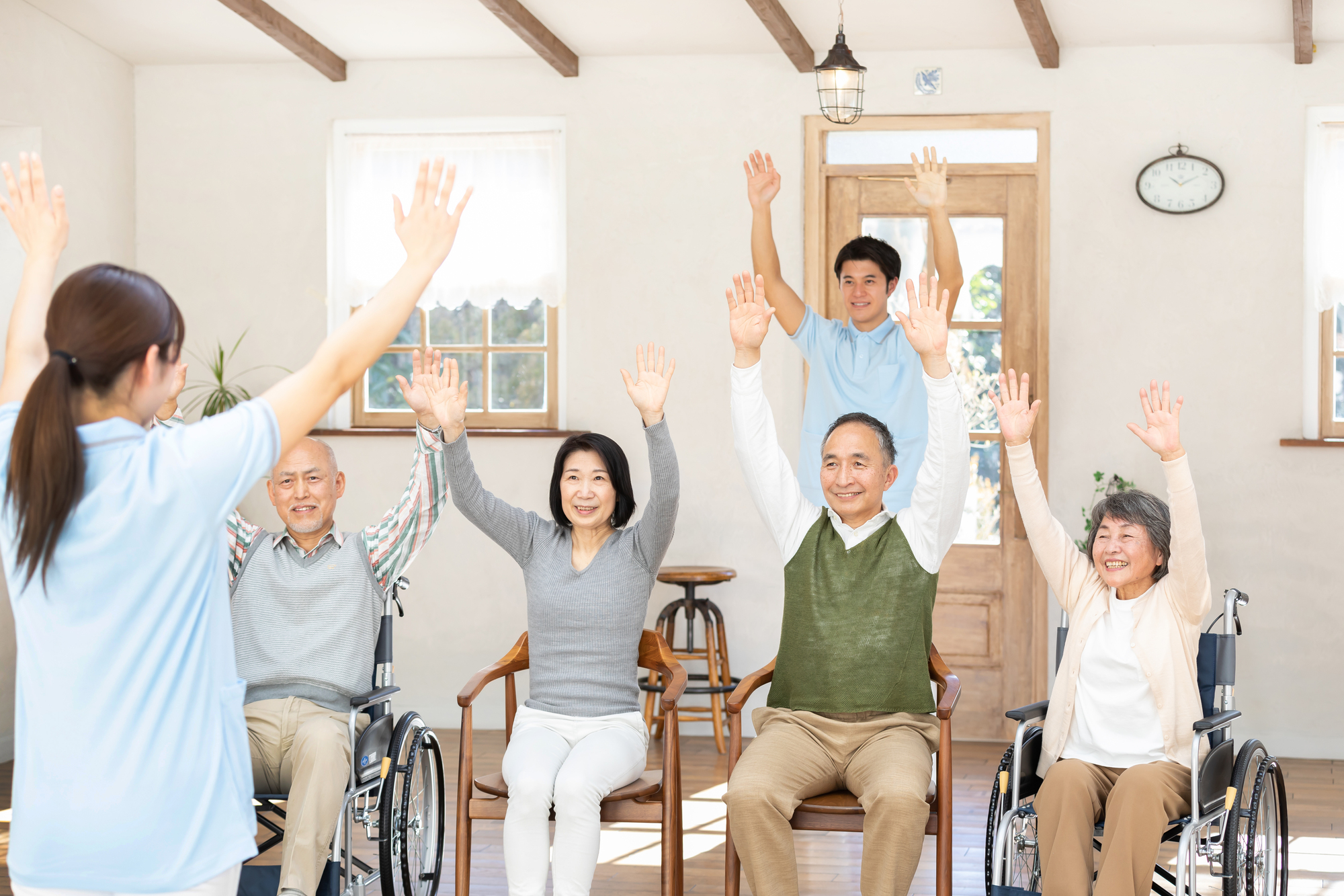 介護福祉士とは？必要な資格や合格率、おすすめの大学や学部も解説