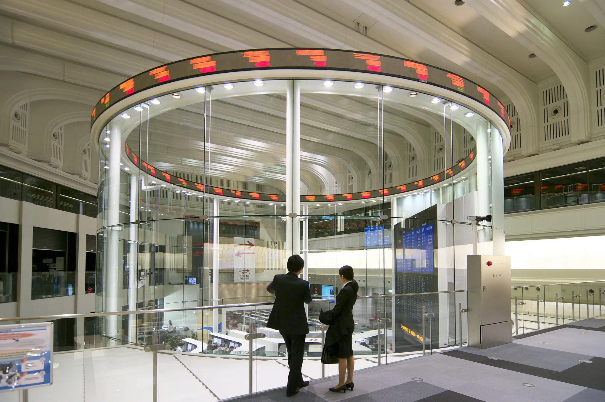 証券業界の魅力はどのようなところ？主な職種とおすすめの学部