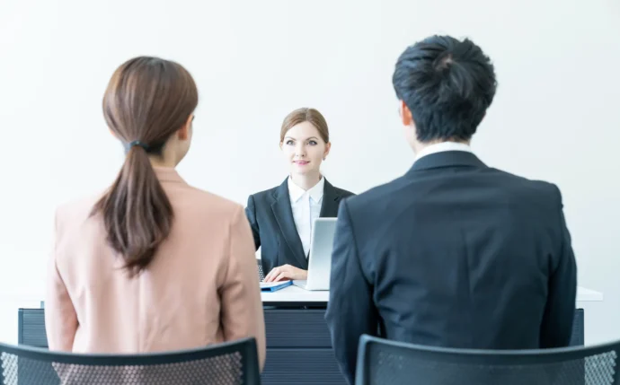 外資系企業での面接の様子