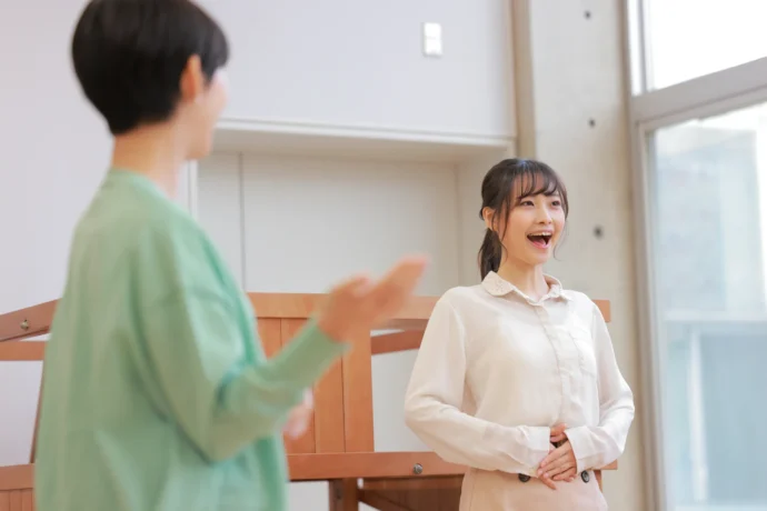 発生練習をする音楽学科の学生